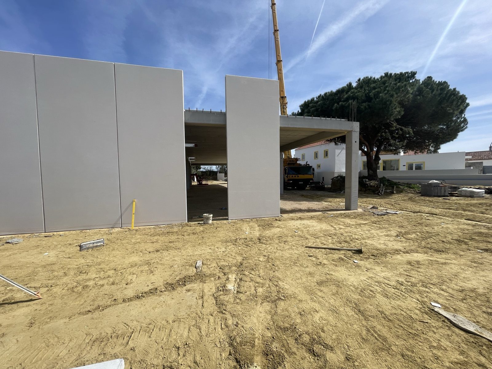 The structure in place