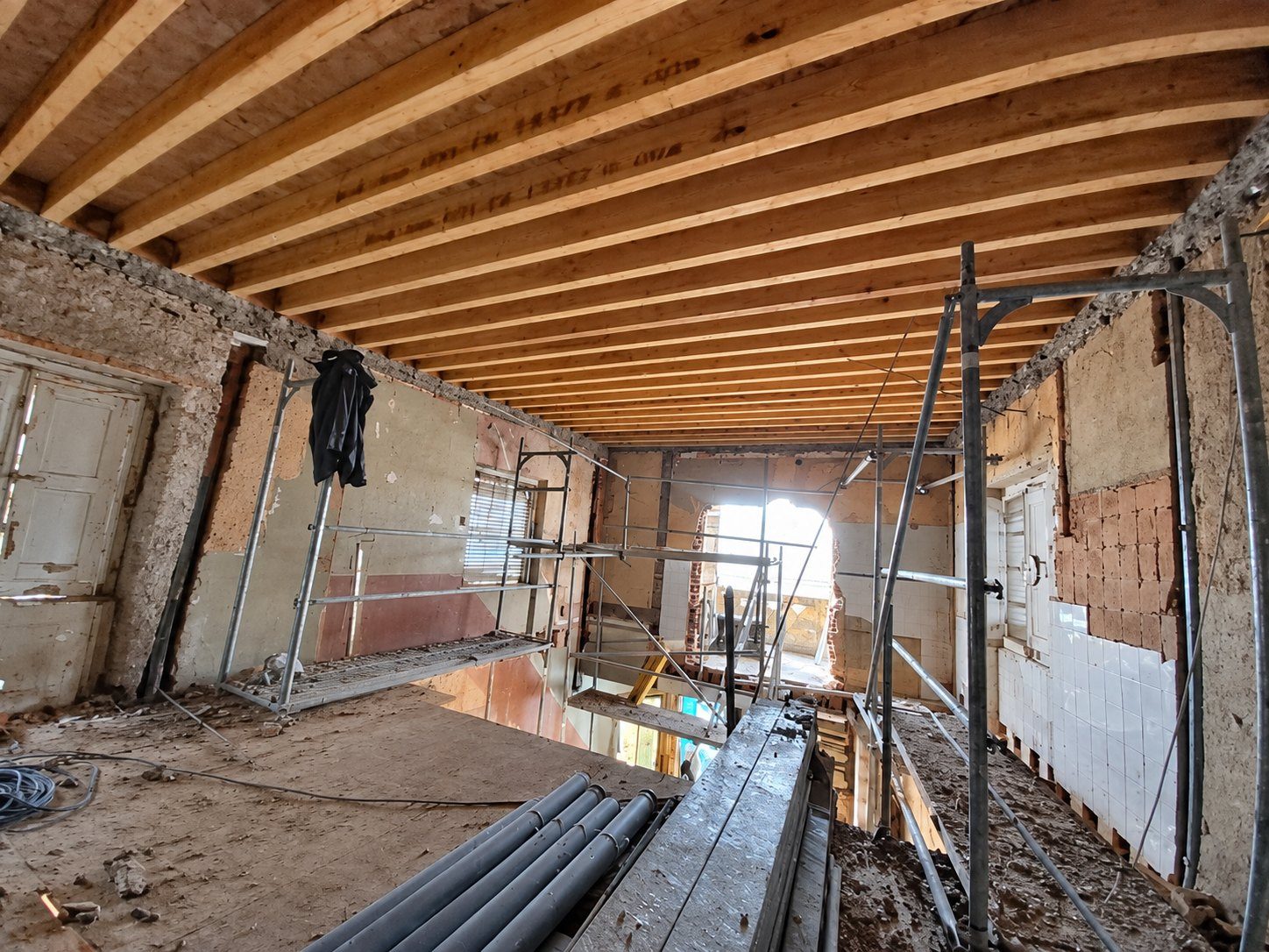 A new timber floor structure