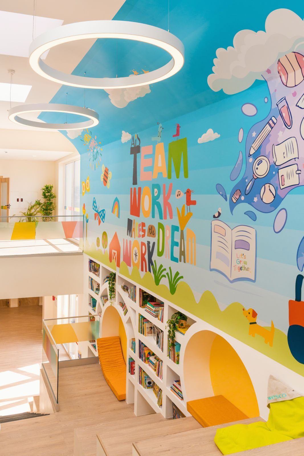 Almada International School